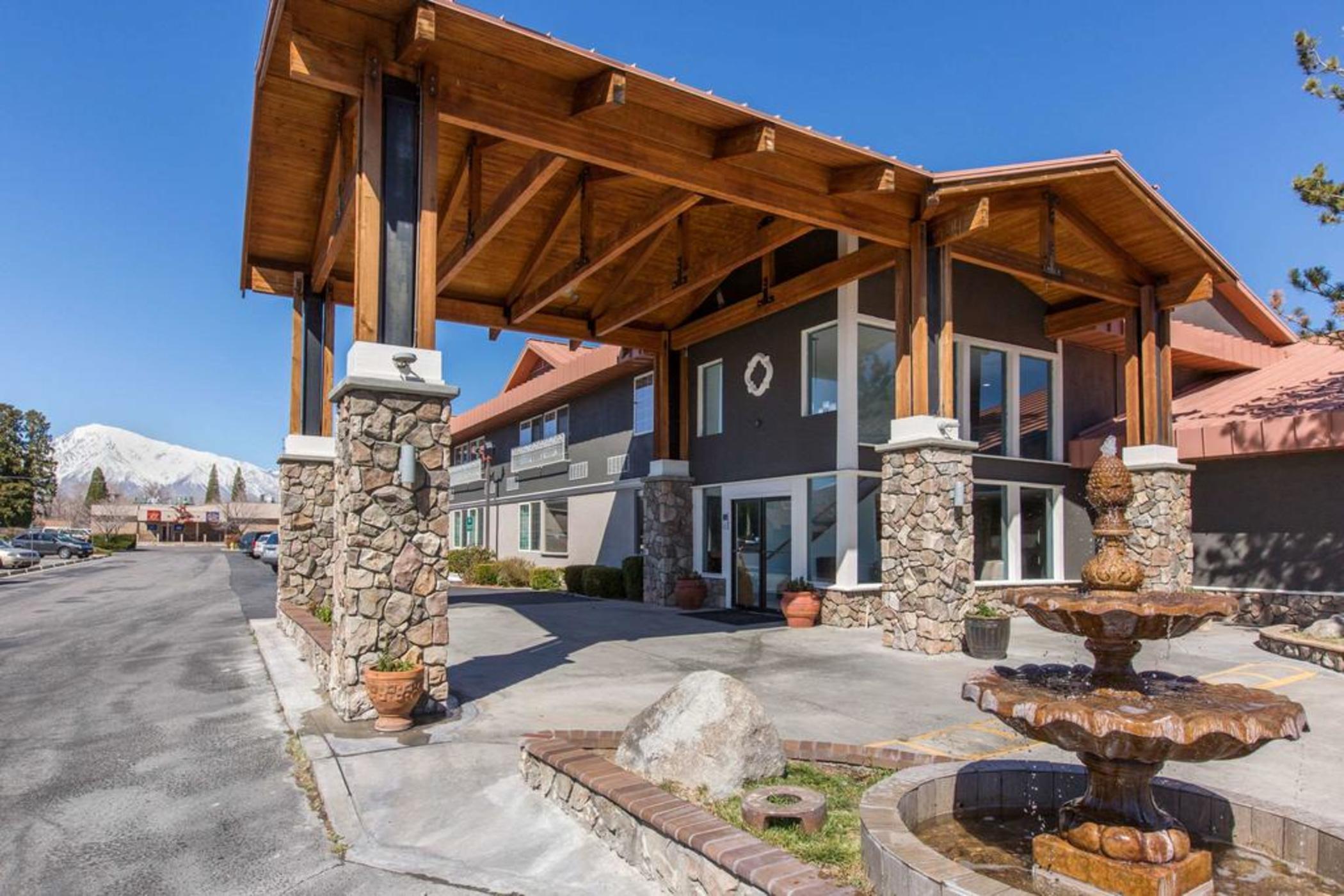 Cielo Hotel Bishop-Mammoth, Ascend Hotel Collection Extérieur photo