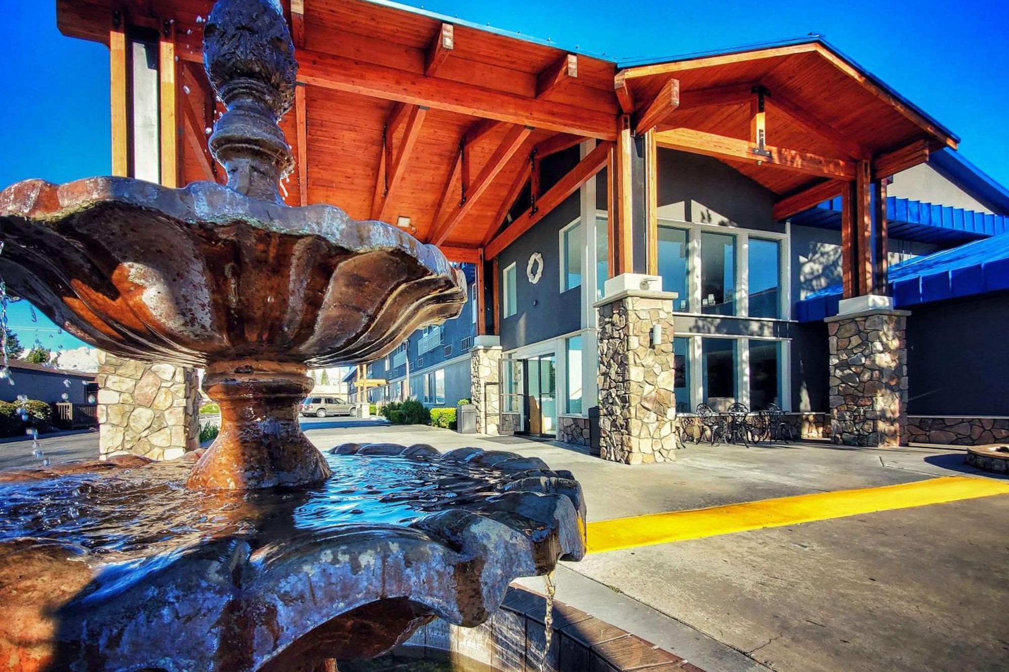 Cielo Hotel Bishop-Mammoth, Ascend Hotel Collection Extérieur photo